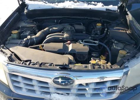 2011 Subaru Forester 2.5X Limited z USA, uszkodzony, nr VIN JF2SHAECXBH723774